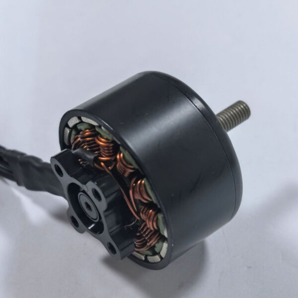 r3112 900kv fpv穿越机 直流无刷电机 航空模型 飞行器 定制